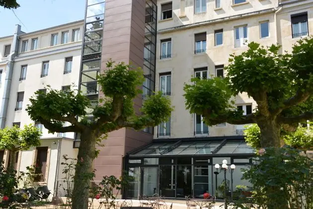 Hotel The Originals Bourg-en-Bresse Gare Terminus 