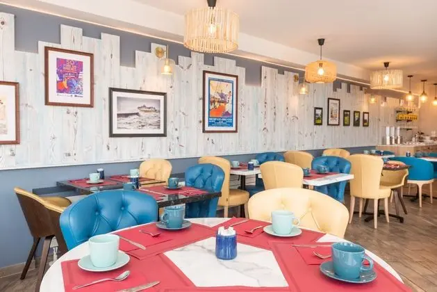 The Originals Boutique, Hôtel de la Plage, Dieppe - Kahvaltı