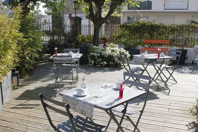 The Originals Boutique, Hôtel Le Saint Pierre - Manzara / Peyzaj