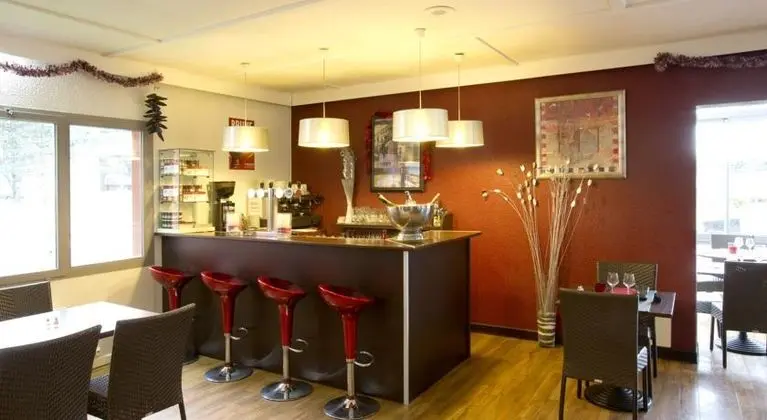 The Originals City Hôtel Amarys, Biarritz Aéroport - Bar