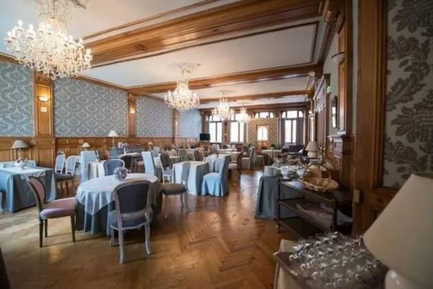 The Originals City, Hôtel de la Balance, Montbéliard - Yerinde Yemek