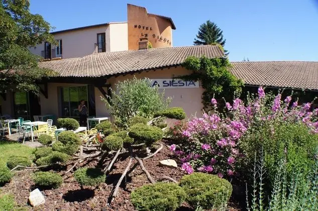 The Originals City, Hôtel La Siesta, Annonay Est - Dış Mekan