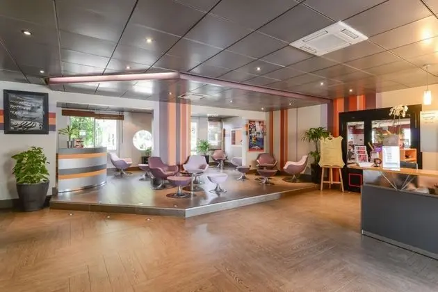 The Originals City, Hôtel Le Relais d'Aubagne - Lobi