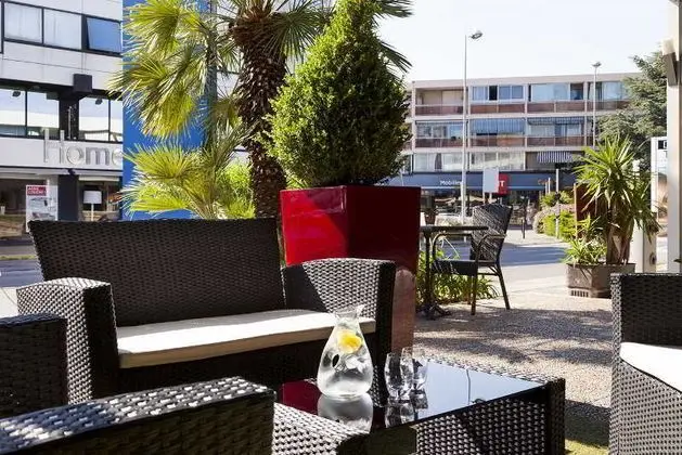 Hotel The Originals Galaxie Nice aéroport