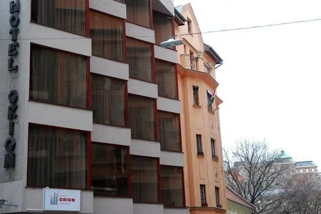 Hotel Orion Várkert - Dış Mekan