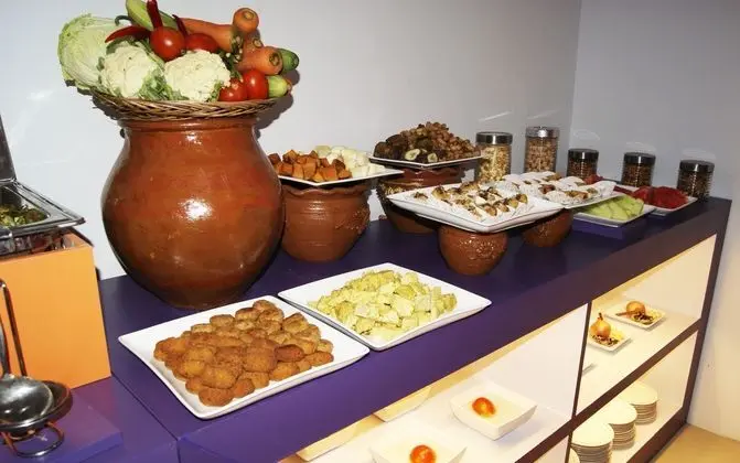 ORIZA HOTEL SURABAYA