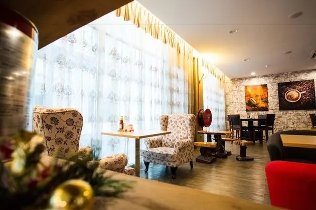 Orkid Inn Mahkota Cheras - Yerinde Yemek