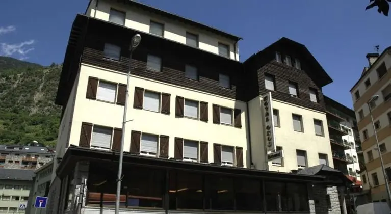 Hotel Oros