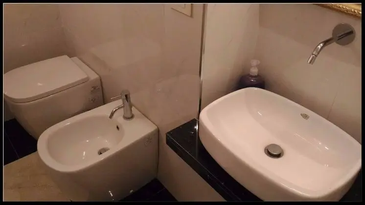 Ortigia Door, Syracuse - Sicily - Banyo Tipleri
