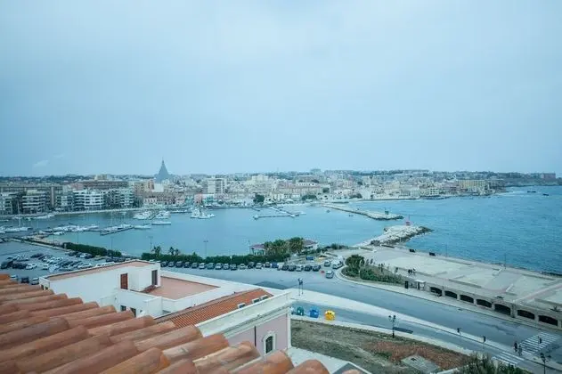 OrtigiaSeaView Bed & Breakfast - Plaj