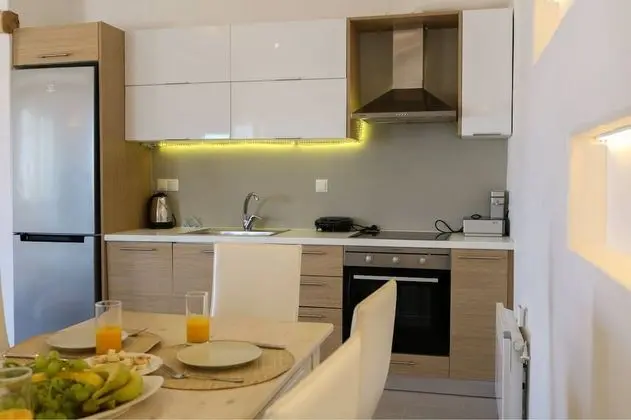 Ortus Light Blue Mykonian Luxury Villa - Mutfak