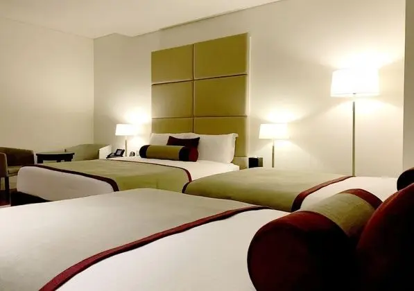 Oryx Airport Hotel