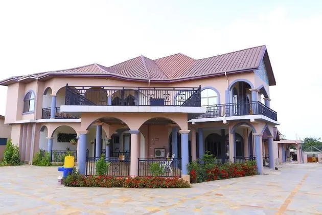 Osaah Bema lodge