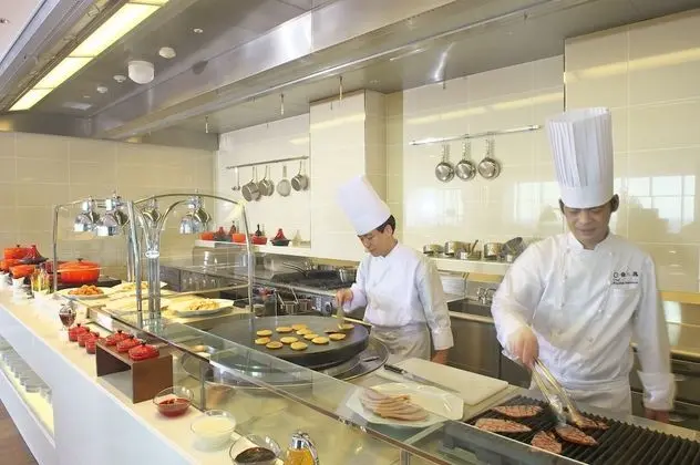 Osaka Marriott Miyako Hotel - Yerinde Yemek