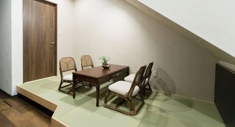 Osaka Namba Hostel MIYABI - Yerinde Yemek