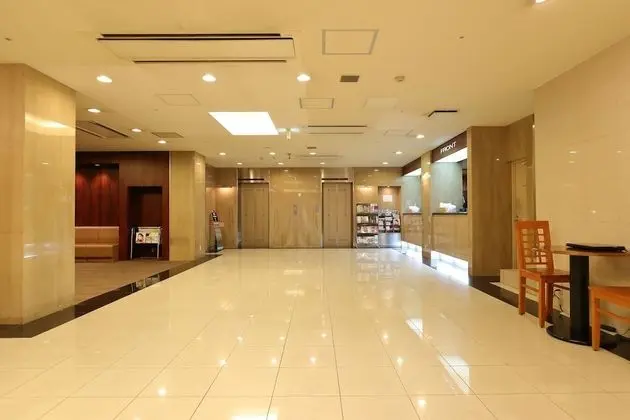 Osaka Teikoku Hotel - Lobi