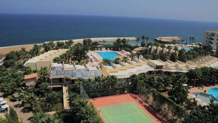 Oscar Resort Hotel - 9