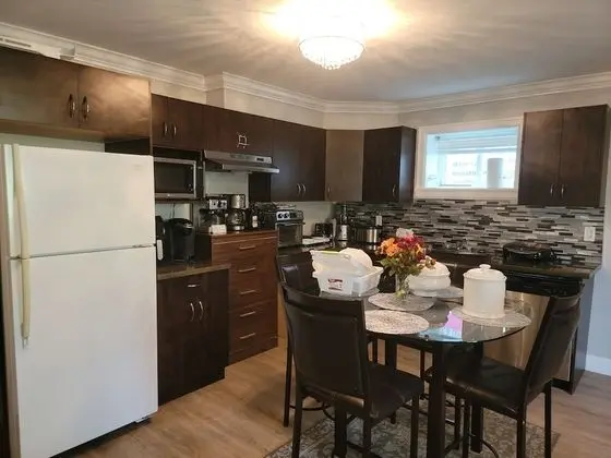 Oscar Inn & 2bd Suite up to 6 people private - Mutfak