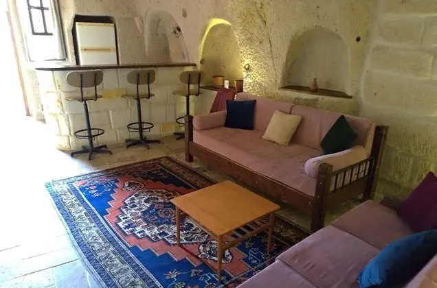 Osmanbey Cave House - İç Mekan
