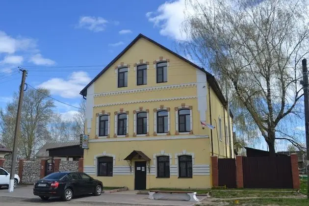 Hotel Osobnyak - 1