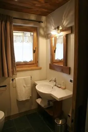 Ostello del Castello Tirano - Banyo Tipleri