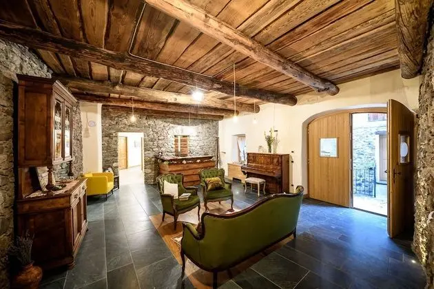 Ostello del Castello Tirano - İç Mekan