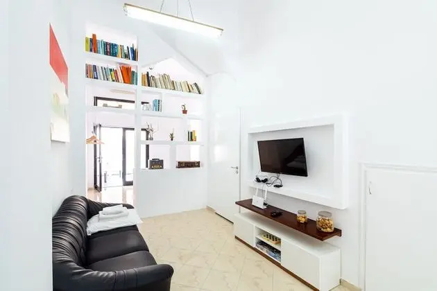 Ostraco Luxury Suite