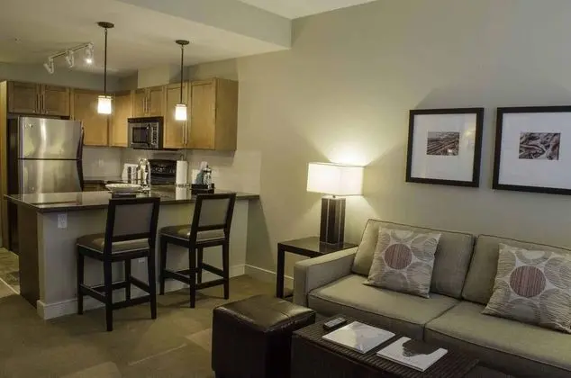 The Oswego Hotel - Genel
