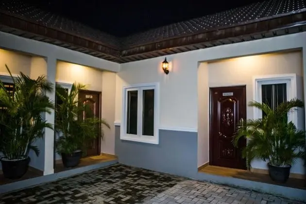 OT Suites and Pods Boutique Hotel - Lobi