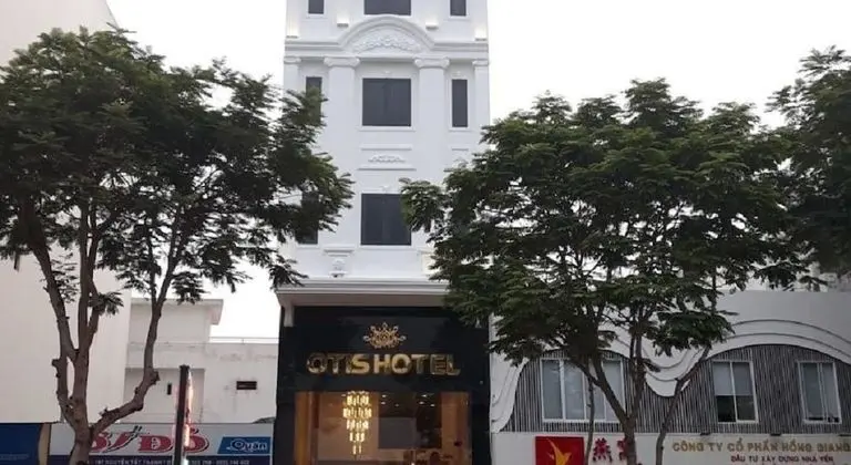 Otis Hotel
