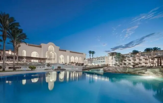 Otium Pyramisa Beach Resort Sahl Hasheesh - Havuz