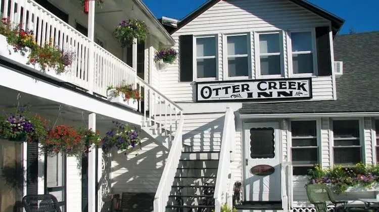 Otter Creek Inn - 1