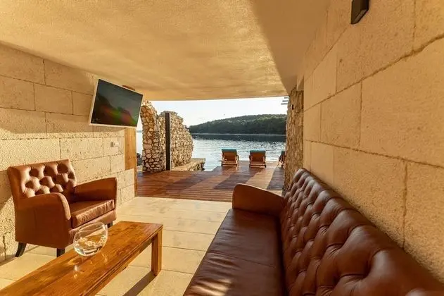 Villa Otus Directly on the sea Island Getaway Private Beach - Oda