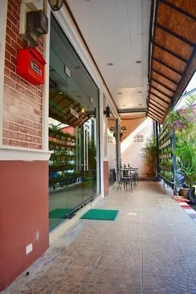 Outdoor Inn Kata Hotel - Dış Mekan