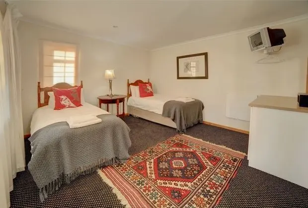 Outeniqua Travel Lodge - Oda