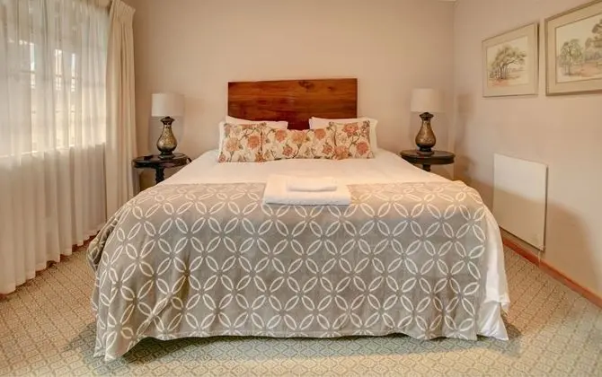 Outeniqua Travel Lodge - Oda Manzaraları