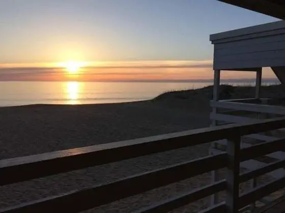 Outer Banks Motor Lodge - Plaj