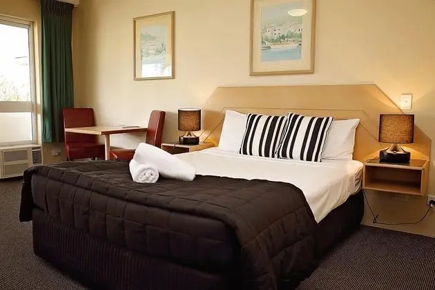 Outrigger Resort Burleigh