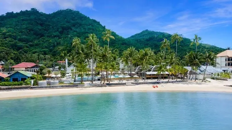 Outrigger Koh Samui Beach Resort - Plaj