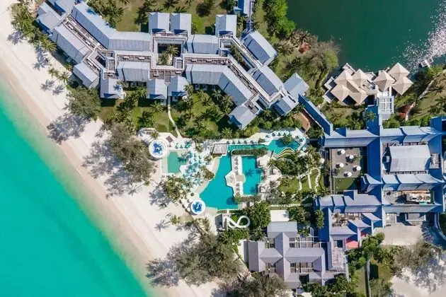 Outrigger Laguna Phuket Beach Resort - Öne Çıkan Resim
