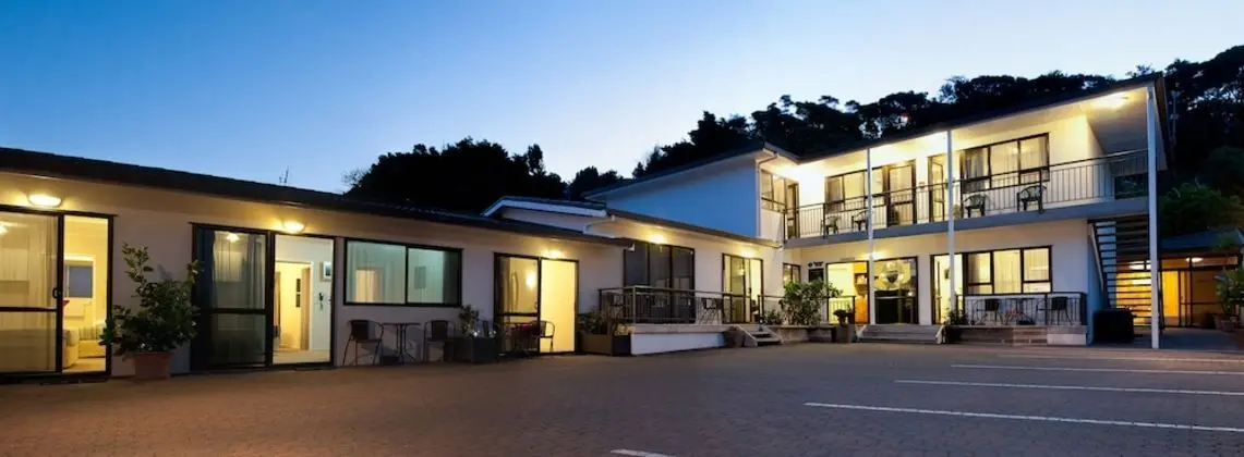 Outrigger Motel