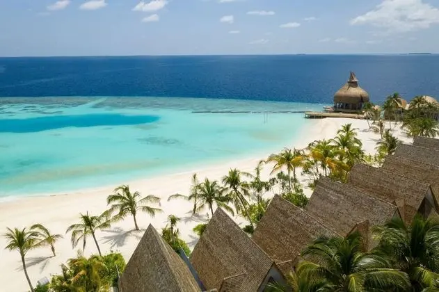 Outrigger Maldives Maafushivaru Resort - Plaj