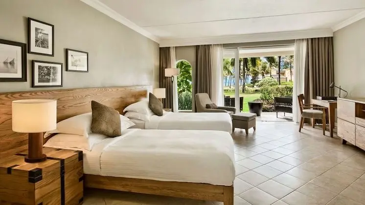 Outrigger Mauritius Beach Resort - Oda