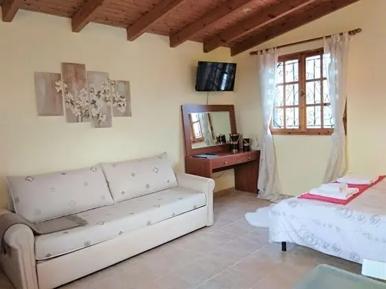 Outstanding Panoramic View, 10΄ Beach, 20΄ Airport - Oda