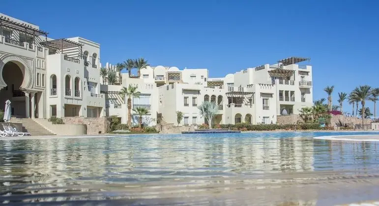 Outstanding Sea View-Azzurra Apartments