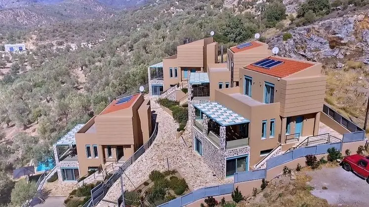 Ouzo Villas 2