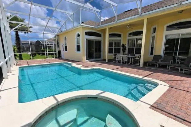 Ov3126 - Highlands Reserve - 5 Bed 3 Baths Villa