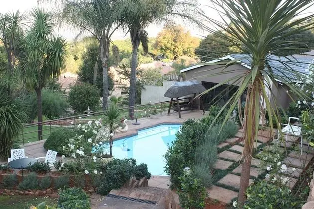 Over The Moon Guesthouse