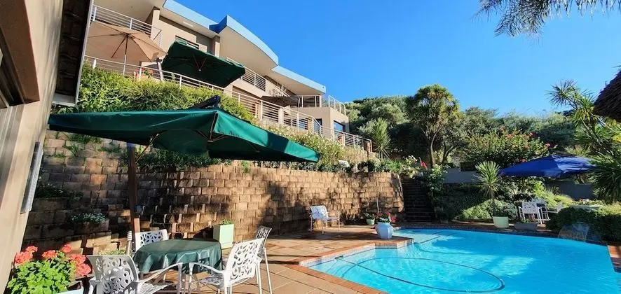 Over The Moon Guesthouse - Dış Mekan