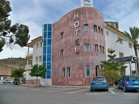Hotel Overa - 1